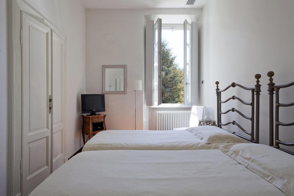 La Canarina Bed & Breakfast Комо Екстериор снимка