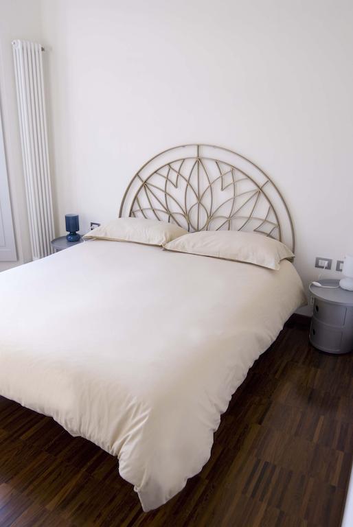La Canarina Bed & Breakfast Комо Стая снимка